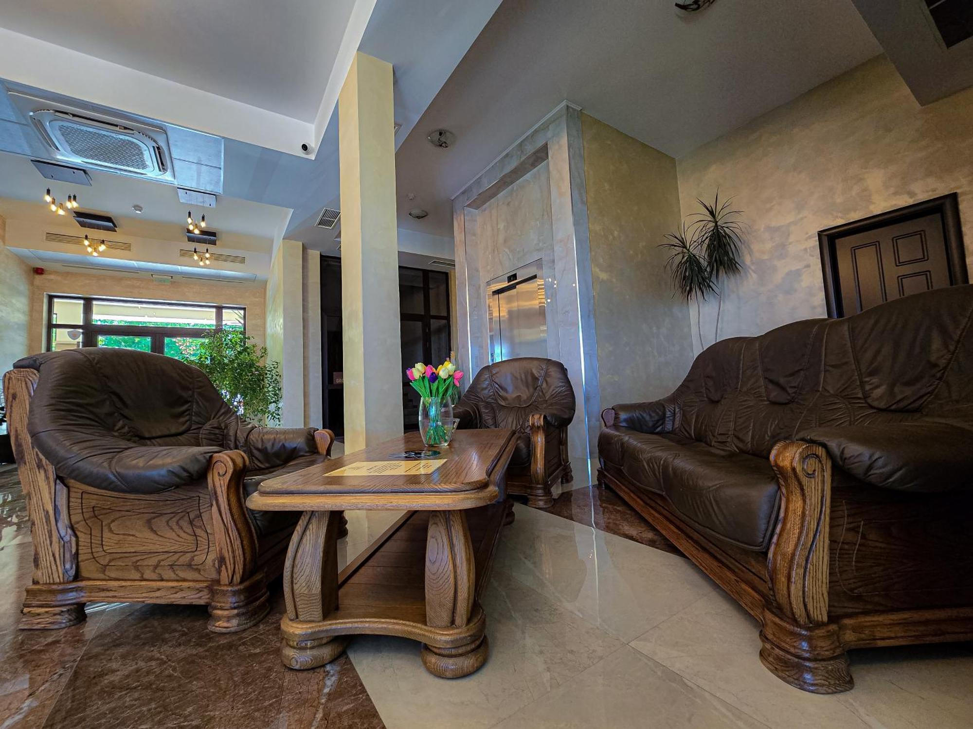 Комплекс Бабенец Hotel Gorna Oryakhovitsa Exterior photo